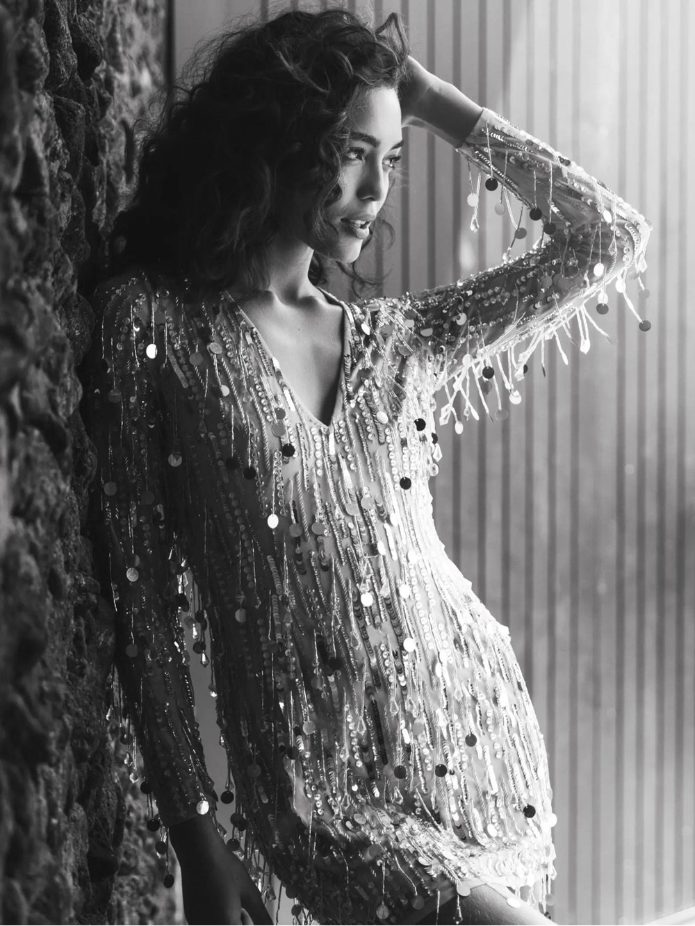 Mac Duggal 🪩 Remington Embellished Fringe Long-Sleeve Deep-V Mini Dress 93850 - Picture 4 of 11